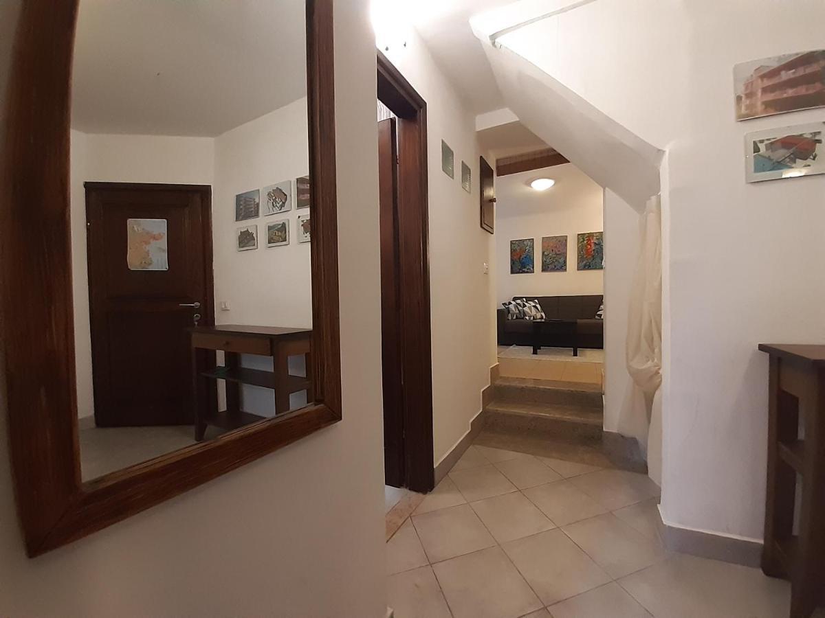 Apartment Zdenac Ровин Екстериор снимка