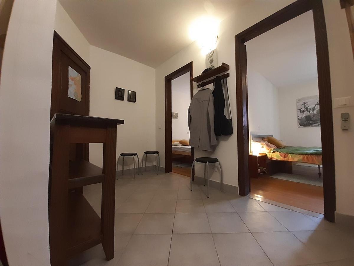 Apartment Zdenac Ровин Екстериор снимка
