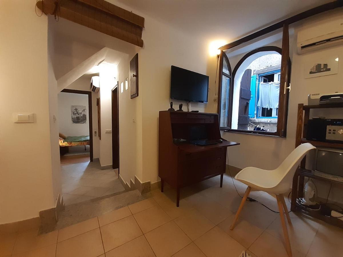Apartment Zdenac Ровин Екстериор снимка