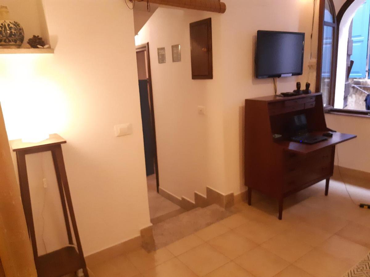 Apartment Zdenac Ровин Екстериор снимка